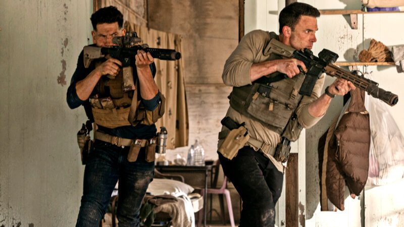 Still of Jon Bernthal and Ben Affleck in ‘The Accountant 2” (2025)
